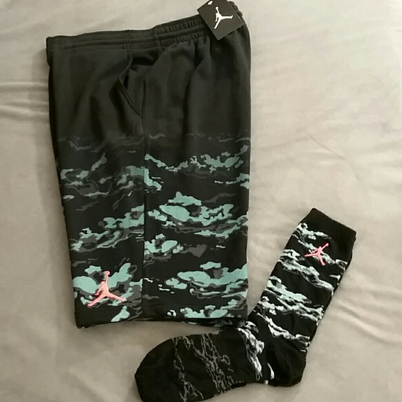 Jordan Other - Mens Jordan shorts sz S and socks sz 8-12